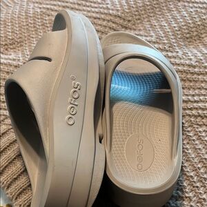 OOFOS sandals